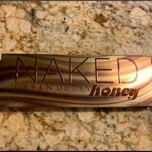 Urban Decay Naked Honey Eyeshadow Palette